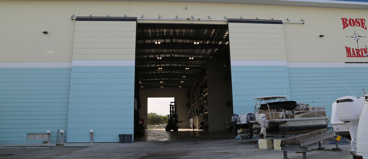 Rolling Hangar Door System for Commercial Industries