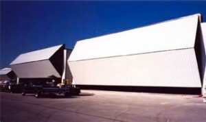 Bi-Fold Hangar Door System for Jet Service Center