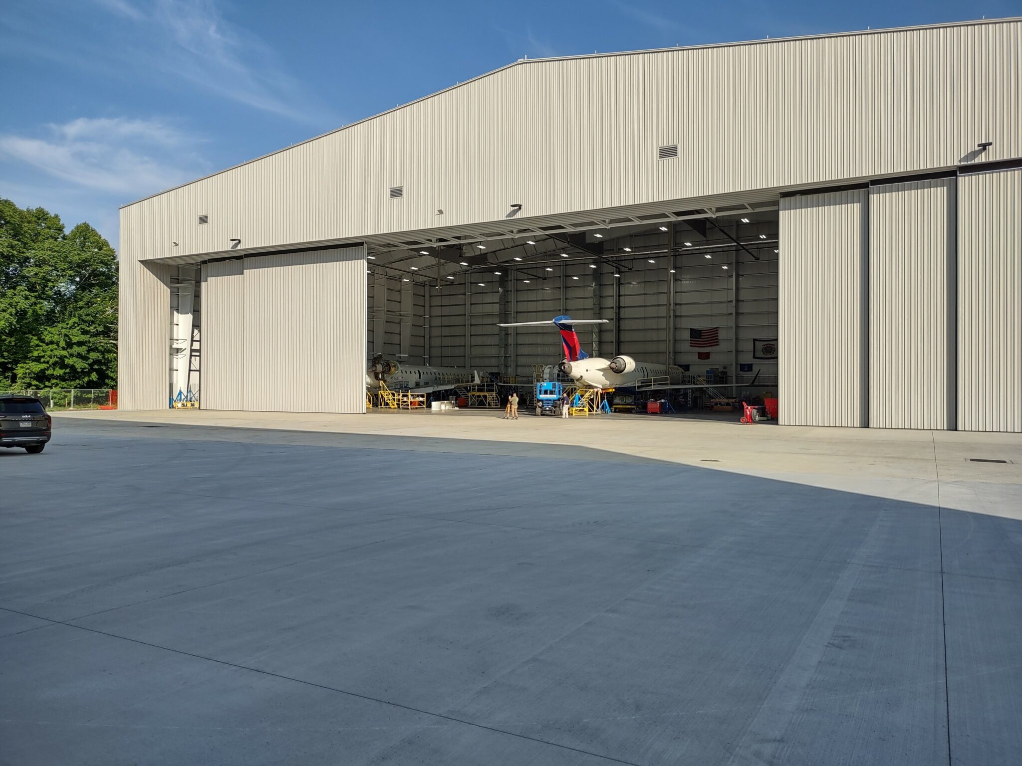 How big is an aircraft hangar? - Well Bilt