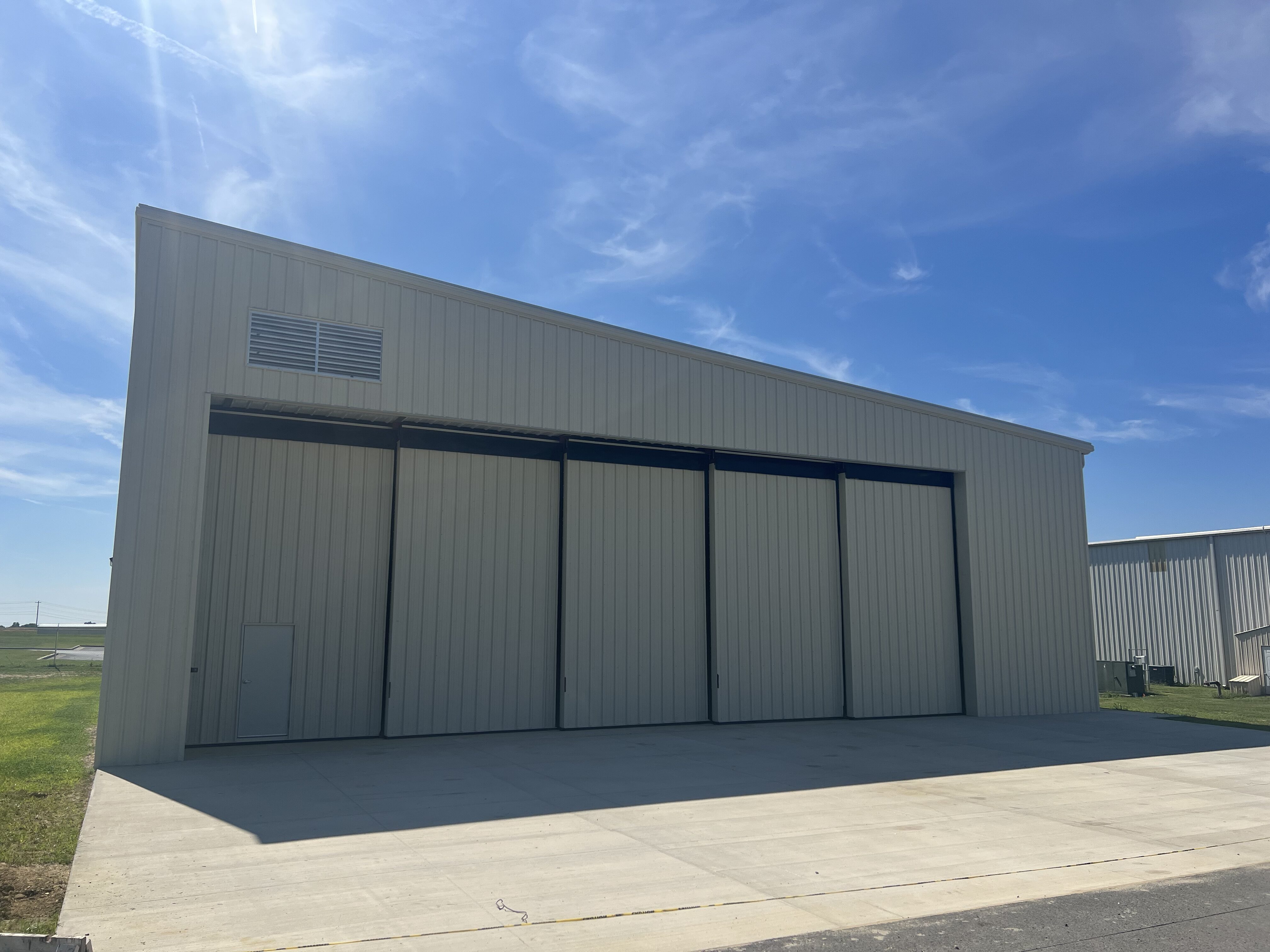 Albertville Airport Storage Hangar Rolling Door System